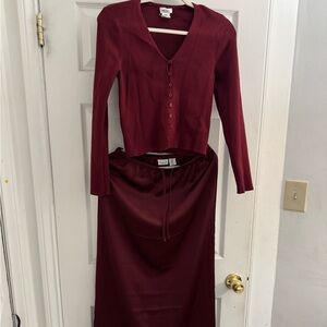 Song of Style Burgundy V-Neck Sweater and Matching Skirt Set, Size Medium NWOT
